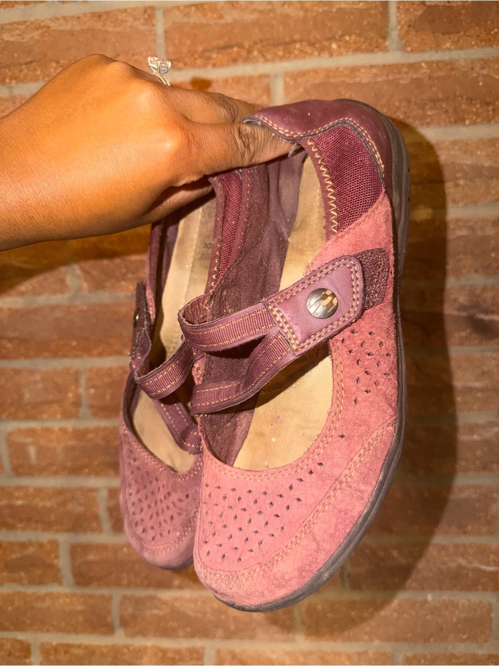Women’s Mary Jane Comfort Flats in Burgundy